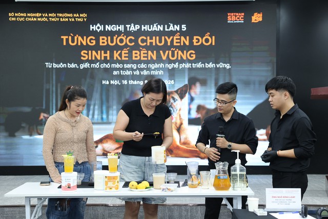 Dog, cat meat trade shrinks in Hanoi as households seek sustainable livelihoods- Ảnh 1.