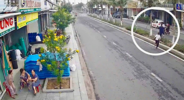 Dak Lak gold shop theft: Tracing car used by 4 foreign nationals- Ảnh 1.