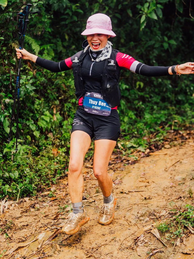 S.Korean runner wins 160km race as 5,300 take on Vietnam’s toughest trail race - Ảnh 7.