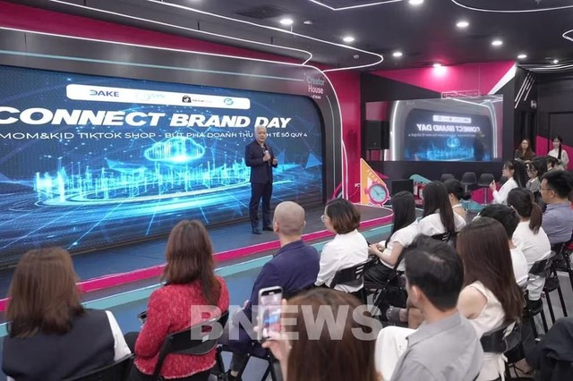 E-commerce gives young people a boost in entrepreneurship- Ảnh 1.