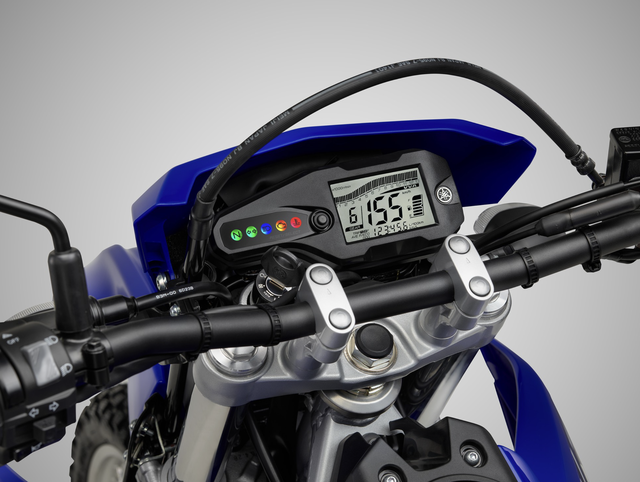 Yamaha debuts new dual-sport motorcycle in Vietnam- Ảnh 9.