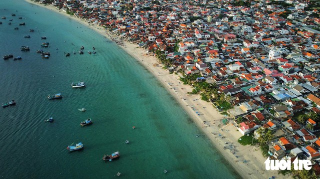 Gen Z puts Vietnam among top four travel picks - Ảnh 1.
