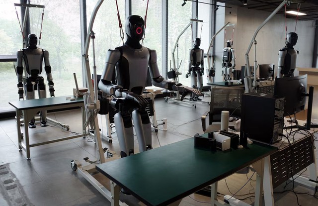 Humanoid robot sales tally hit 7,000 globally last year- Ảnh 1.