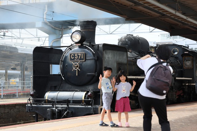 Iconic Japanese steam locomotive finishes major repairs- Ảnh 2.