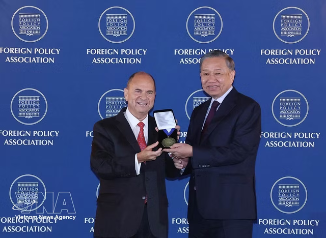 Top leader highlights Vietnam–US relations in policy speech at Foreign Policy Association- Ảnh 1.