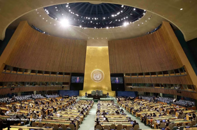 Top Vietnamese leader makes suggestions for managing global change at UNGA 81- Ảnh 1.