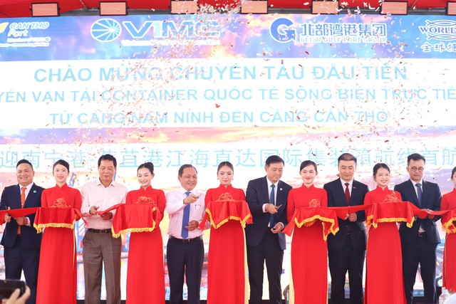 Vietnam’s Can Tho receives 1st container ship from China’s Nanning Port- Ảnh 1.