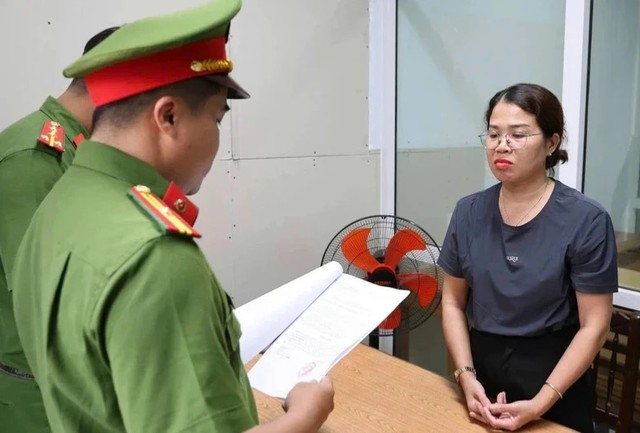 Da Nang police uncover $385,000 cross-border money transfer scheme involving South Koreans- Ảnh 1.