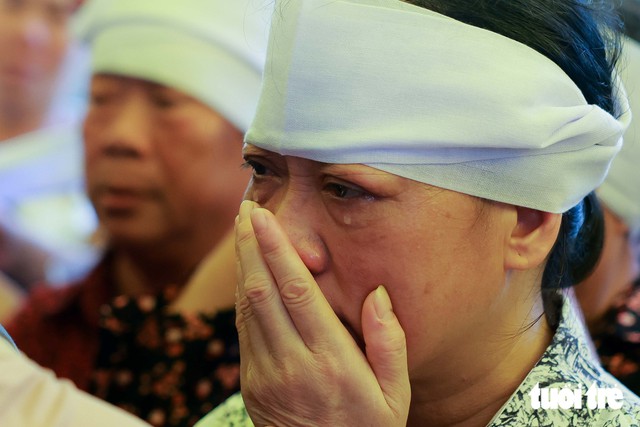 ‘Let me hold you, my son’: 95-year-old mother reunited with fallen soldier after 53 years - Ảnh 15.