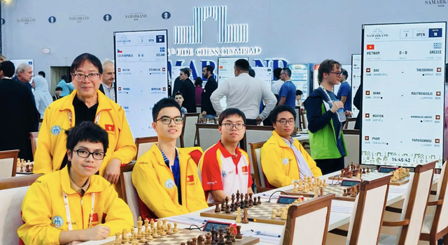 Young Vietnamese chess players earn Grandmaster norms at Chess Olympiad- Ảnh 1.