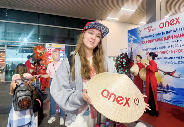 Russian tourists begin winter stays in Vietnam’s Phu Quoc - Ảnh 1.