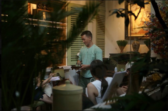 Discover another side of Ho Chi Minh City’s Tan Dinh through its alleyways - Ảnh 3.