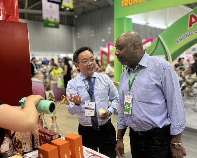 What do international buyers seek in Vietnamese goods?- Ảnh 1.