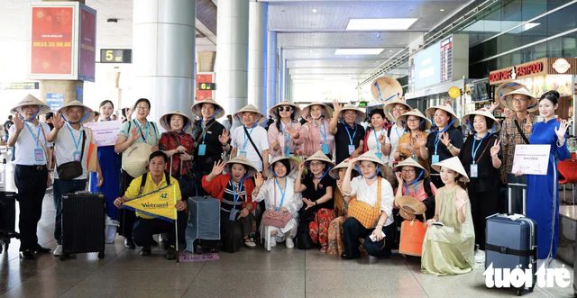 Int’l arrivals surge in Vietnam, but longer stays remain elusive- Ảnh 3.