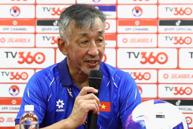 Vietnam U20 relegation puts coach Yutaka Ikeuchi’s future in doubt- Ảnh 1.