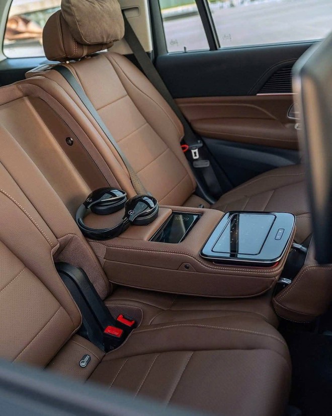 Mercedes-Benz GLS thêm bản làm riêng cho Việt Nam, giá gần 6 tỉ đồng - Ảnh 2.