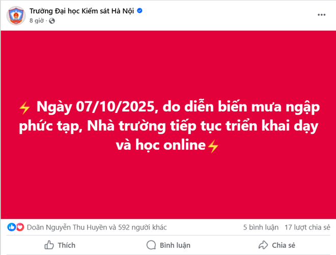 Sinh viên Hà Nội ứng phó với cảnh ngập úng do mưa bão- Ảnh 9.