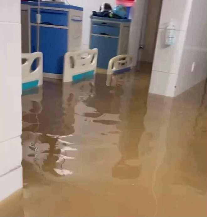 Heavy floods swamp Vietnam’s Thai Nguyen after overnight deluge- Ảnh 4. Heavy floods swamp Vietnam’s Thai Nguyen after overnight deluge- Ảnh 4.