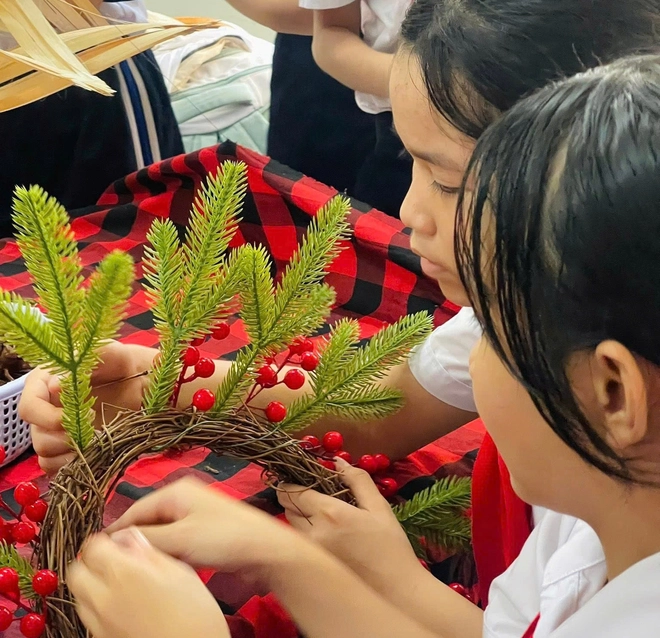 Teen THCS Phước Thắng gây sốt với báo tường con thuyền mừng 20-11- Ảnh 13. Teen THCS Phước Thắng gây sốt với báo tường con thuyền mừng 20-11- Ảnh 13.