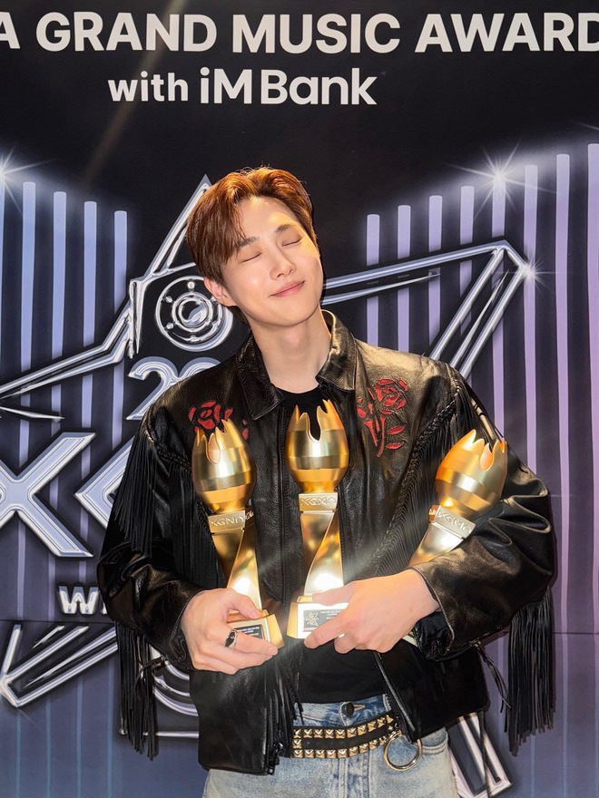 Stray Kids đoạt 3 giải Daesang tại Korea Grand Music Awards 2025- Ảnh 5. Stray Kids đoạt 3 giải Daesang tại Korea Grand Music Awards 2025- Ảnh 5.