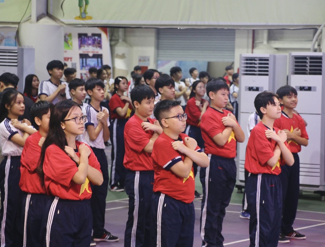 Học sinh THCS - THPT Hồng Hà đồng diễn Vovinam hướng tới kỷ lục kép- Ảnh 4.