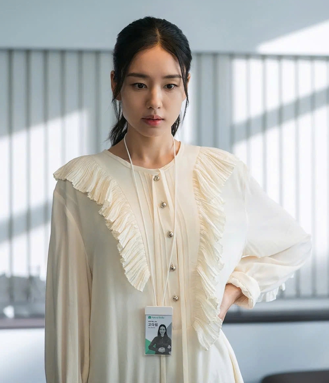 Khám phá tủ đồ thanh lịch của nữ chính Dynamite Kiss - Ảnh 9.