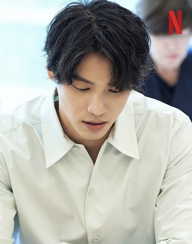 Phim mới của Kim Seon Ho và Go Yoon Jung phát phát poster mới - Ảnh 5.