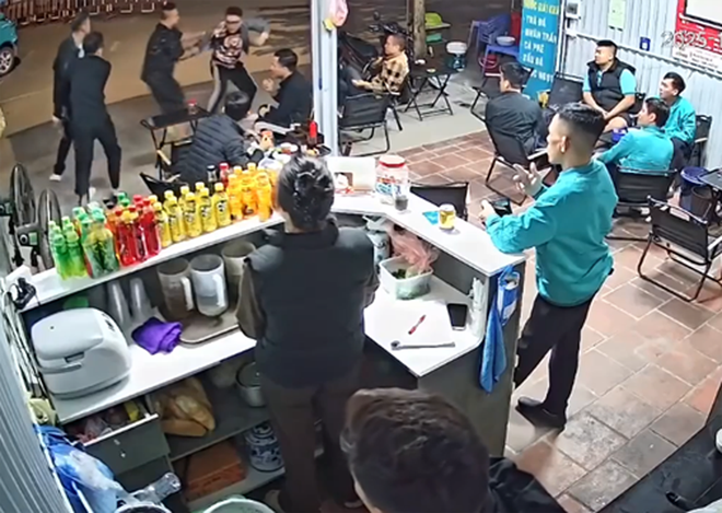 nam thanh niên - Ảnh 1.