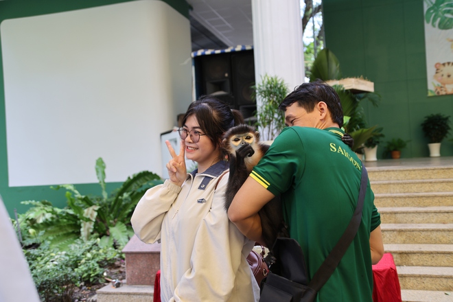 Thảo cầm viên họp mặt fan Mika và những idol Zoobiz- Ảnh 12. Thảo cầm viên họp mặt fan Mika và những idol Zoobiz- Ảnh 12.