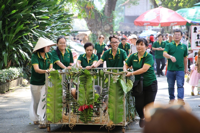 Thảo cầm viên họp mặt fan Mika và những idol Zoobiz- Ảnh 10. Thảo cầm viên họp mặt fan Mika và những idol Zoobiz- Ảnh 10.