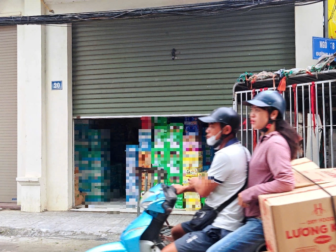 Crackdown leaves Hanoi’s largest confectionery hub quiet as stores shutter- Ảnh 1. Crackdown leaves Hanoi’s largest confectionery hub quiet as stores shutter- Ảnh 1.