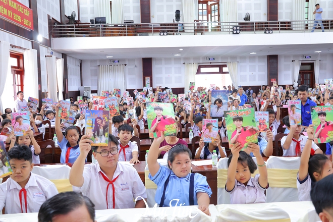 Trung thu mơ ước 2025: Thêm yêu thương cho trẻ em Tây Ninh- Ảnh 4.