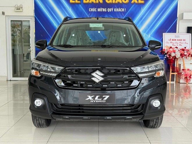 Tin tức giá xe: Suzuki XL7 Black Edition giảm 70 triệu tại đại lý, giá thực tế chưa đến 530 triệu - Ảnh 2.