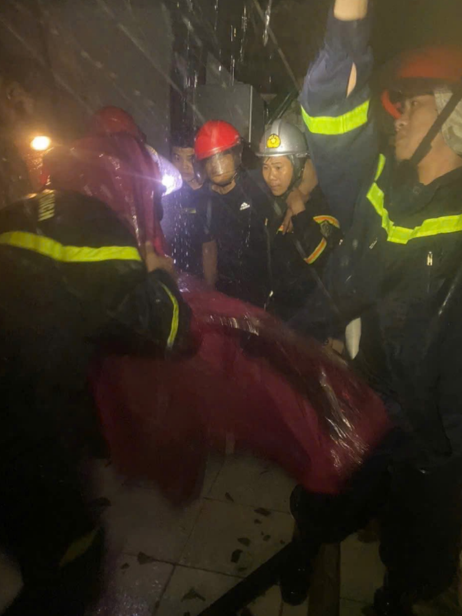 Storm Bualoi weakens as cleanup, rescue efforts intensify in Vietnam
- Ảnh 6.