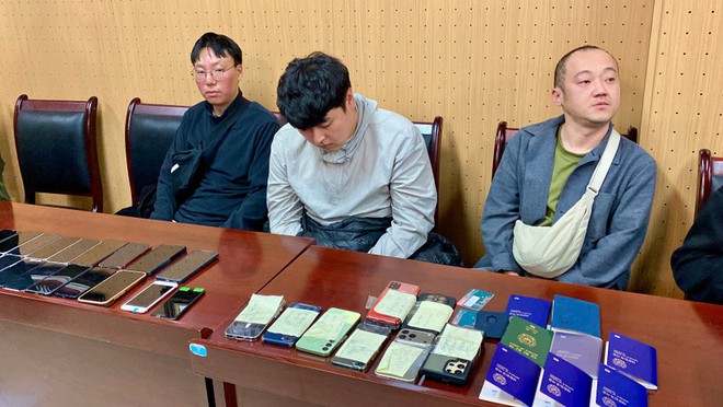 Vietnam police bust Hanoi-based phone scam ring targeting S.Koreans in S.Korea- Ảnh 3.