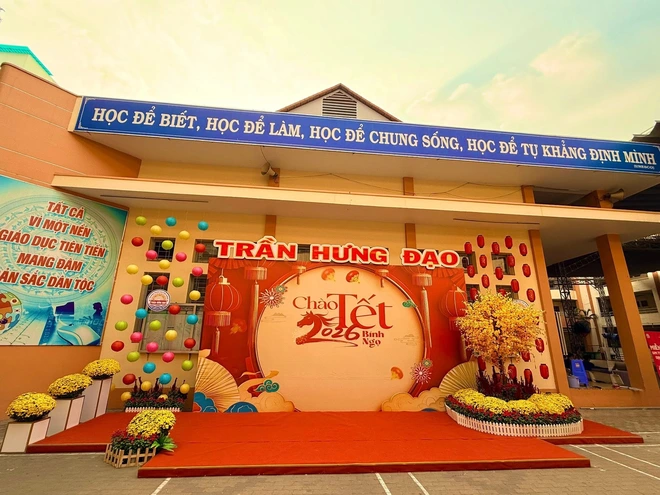 Nhiều trường học rộn ràng khoác áo xuân đón Tết Bính Ngọ 2026- Ảnh 22. Nhiều trường học rộn ràng khoác áo xuân đón Tết Bính Ngọ 2026- Ảnh 22.