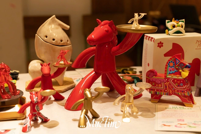 Triển lãm ‘Ngựa ngựa đầu năm’: Khi linh vật Tết Bính Ngọ được kể bằng đôi tay bạn trẻ - Ảnh 20.