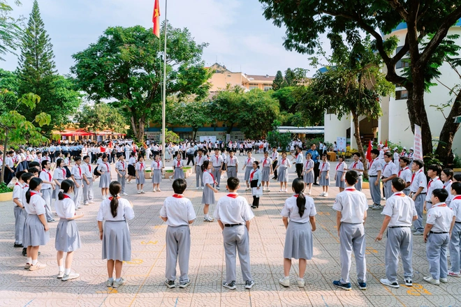 Bùng nổ cảm xúc tại Hội thi nghi thức Đội cụm 4 năm học 2025 - 2026- Ảnh 4. Bùng nổ cảm xúc tại Hội thi nghi thức Đội cụm 4 năm học 2025 - 2026- Ảnh 4.