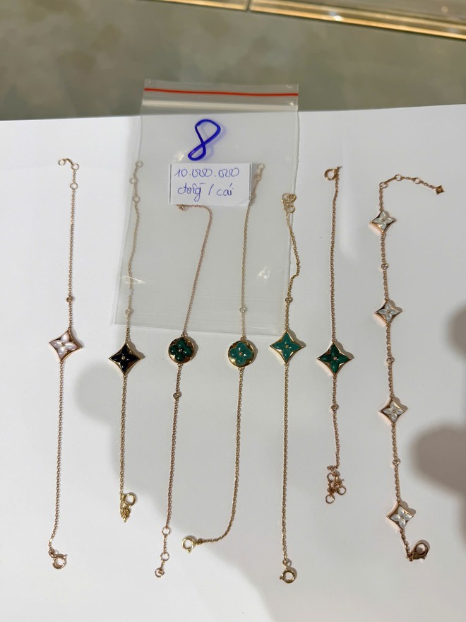 Ho Chi Minh City police arrest Dwatch director over fake Hermès, Rolex and Cartier goods- Ảnh 5.