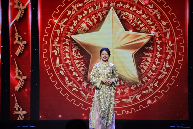 Dàn anh trai, em xinh hội tụ tại hội xuân Trường THCS Gò Vấp- Ảnh 6.