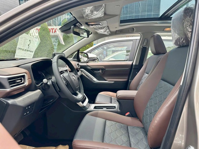 Toyota Innova Cross - Ảnh 5.