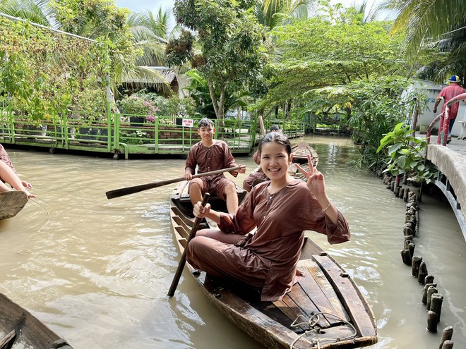 Du xuân Cần Thơ: Vì sao miệt sông nước Phong Điền khiến giới trẻ thích mê?- Ảnh 9.