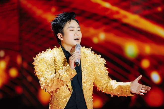 giải Cống hiến - Ảnh 1.