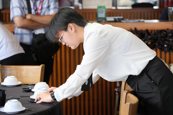 Trường Trung cấp Việt Giao mở lớp pha chế tại Ngày hội Tự tin vào lớp 10 - Ảnh 5.