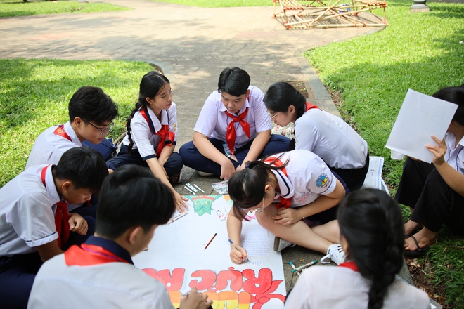 Hơn 200 đội viên thử tài dựng lều tại Hội trại “Vững bước tiến lên Đoàn”- Ảnh 8.