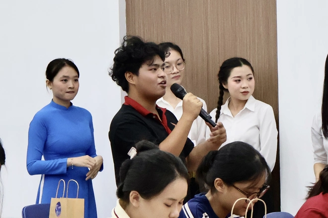 Hiểu bản thân là cách để người trẻ tự bảo vệ mình- Ảnh 5.