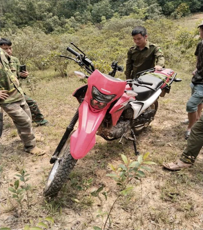 Foreign tourist rescued after getting lost in northern Vietnam forest- Ảnh 4. Foreign tourist rescued after getting lost in northern Vietnam forest- Ảnh 4.