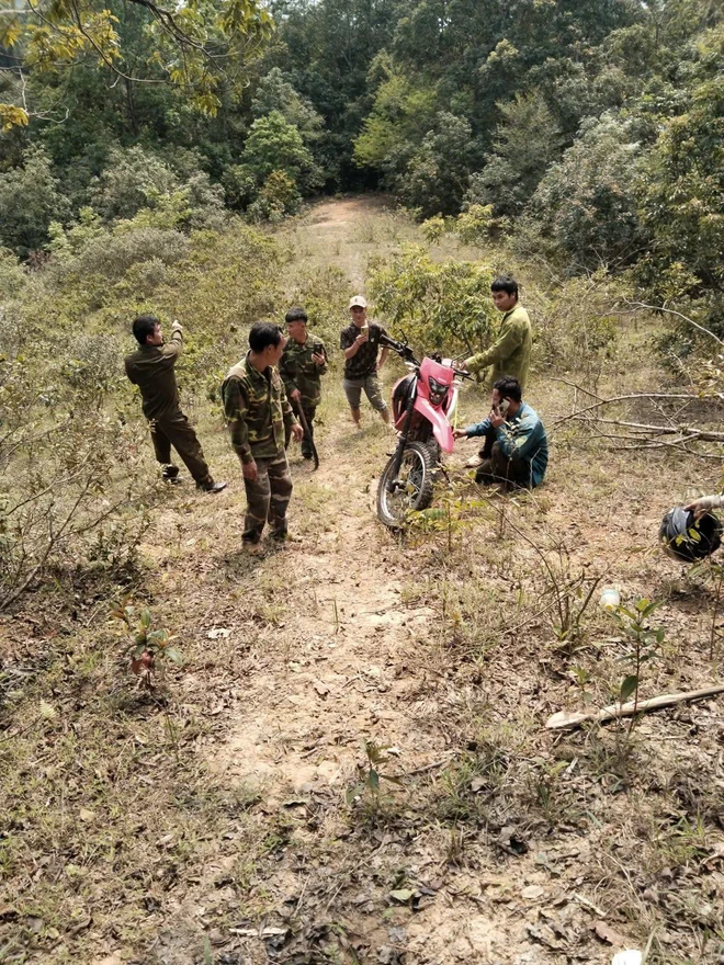 Foreign tourist rescued after getting lost in northern Vietnam forest- Ảnh 3. Foreign tourist rescued after getting lost in northern Vietnam forest- Ảnh 3.