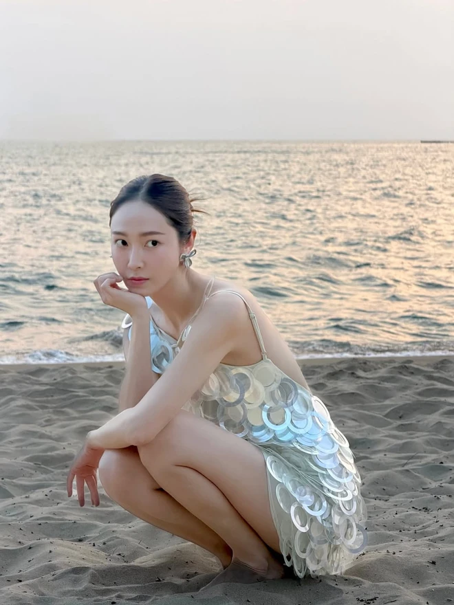South Korean, Thai celebrities flock to Vietnam for holiday trips, share visits online- Ảnh 13.