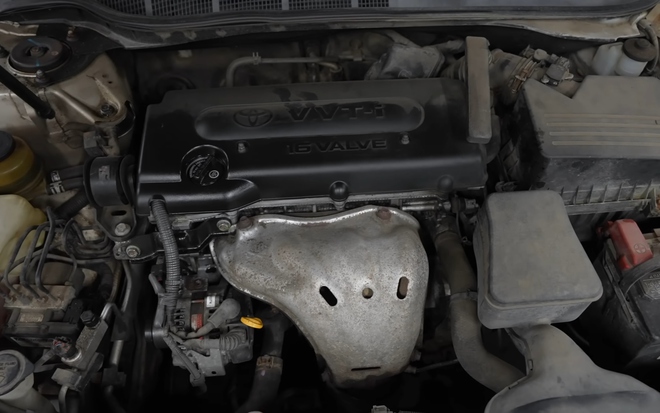 Toyota Camry - Ảnh 3.